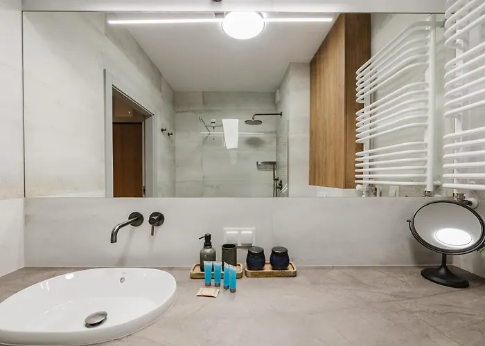 Jezyce Boutique Living By Bookinghost ポズナン